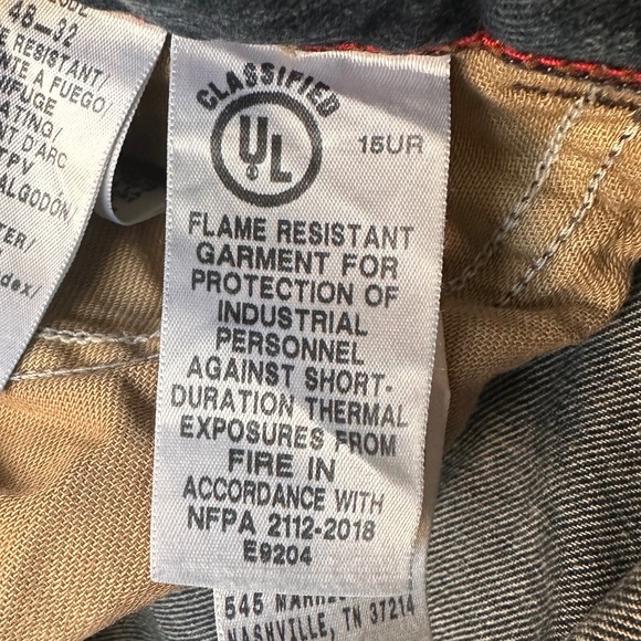 Men’s Bulwark flame resistant relaxed fit bootcut jean with stretch size 48 x 32 - Picture 4 of 5